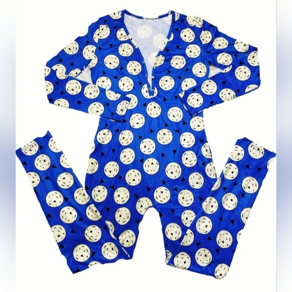 Cookie pajama Jumpsuit - Picture 2 of 6